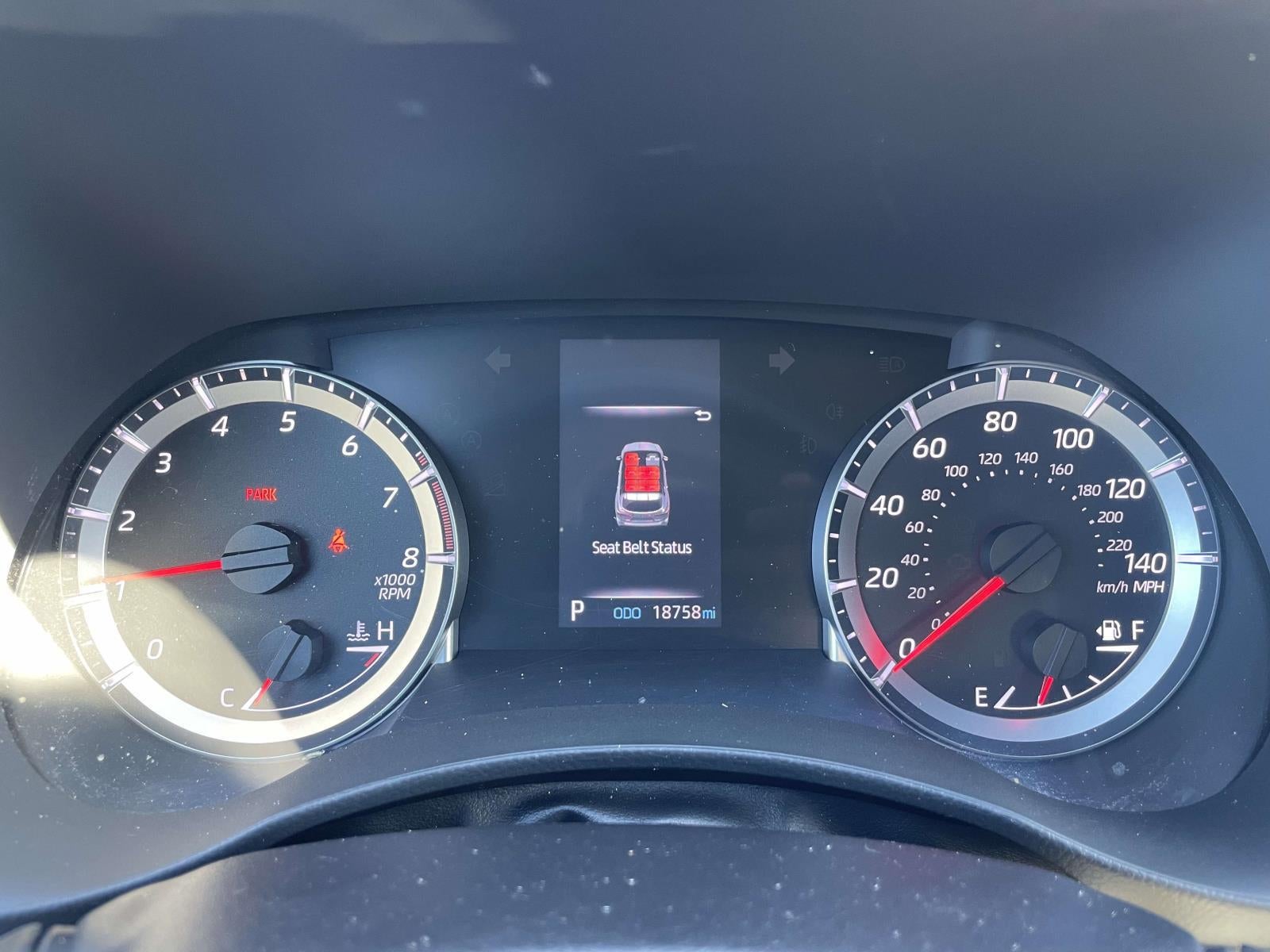 2020 Toyota Highlander LE