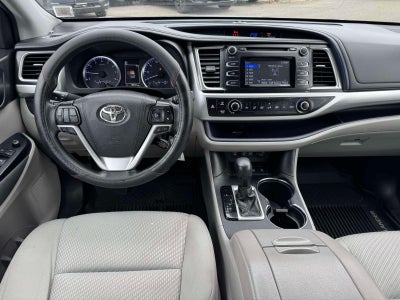 2019 Toyota Highlander LE