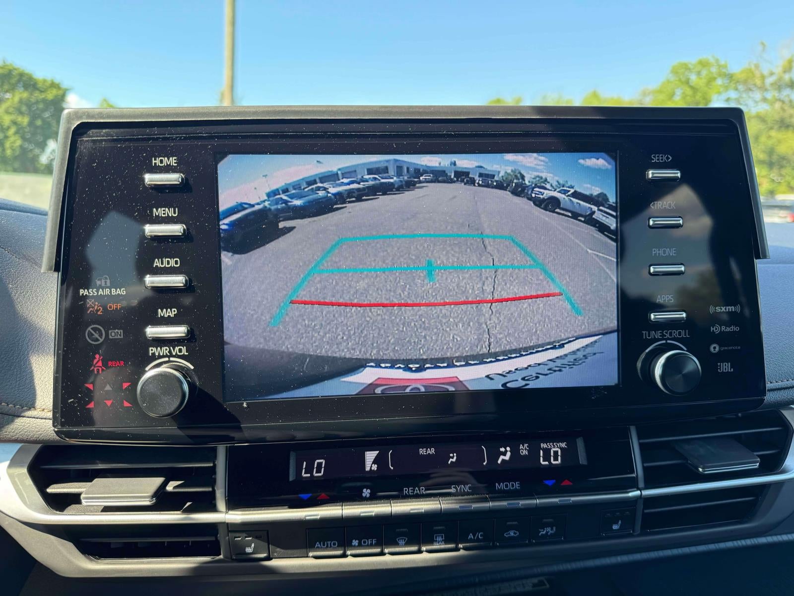 2024 Toyota Sienna Woodland Edition