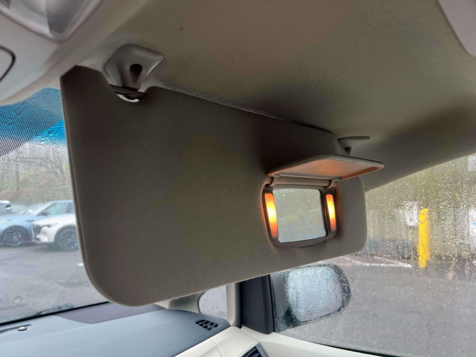 2014 Toyota Sienna XLE 7 Passenger