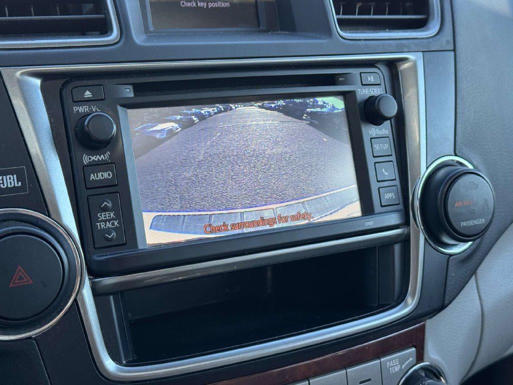 2013 Toyota Highlander Limited V6