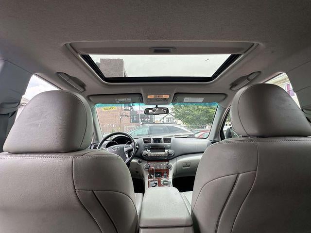 2012 Toyota Highlander Limited V6