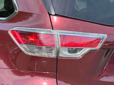 2016 Toyota Highlander Limited V6