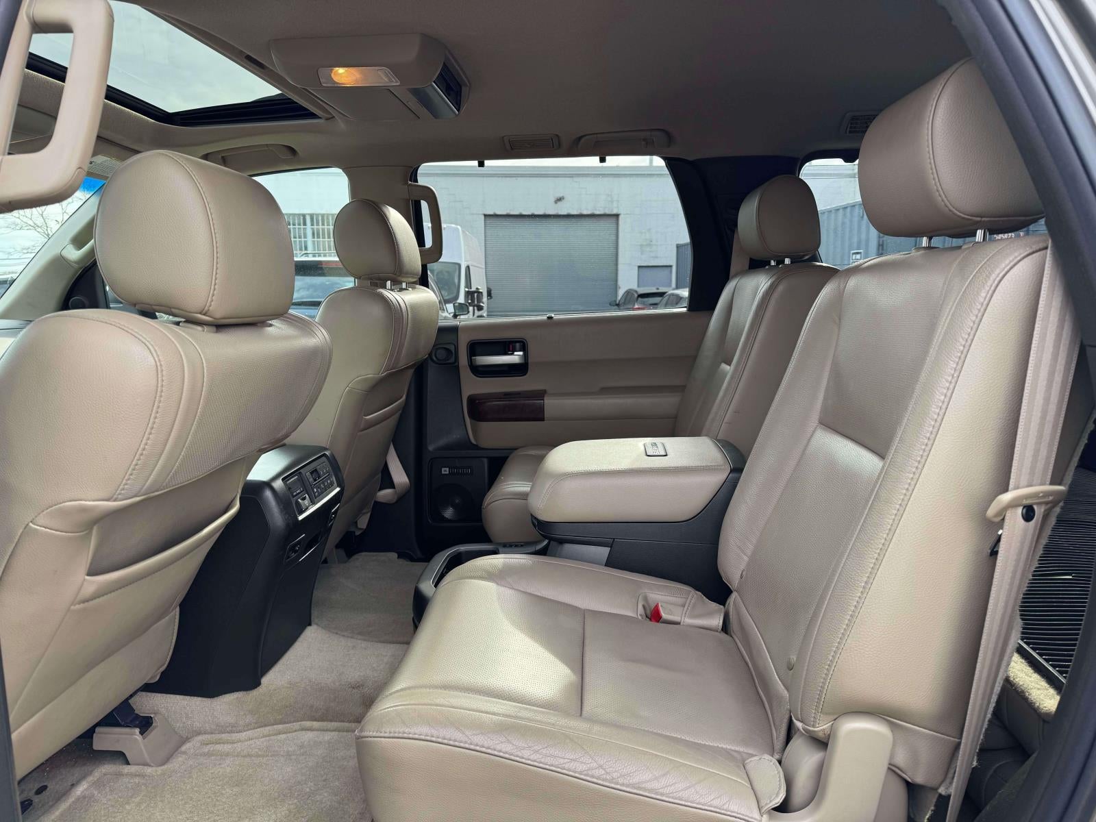 2010 Toyota Sequoia Platinum 5.7L V8