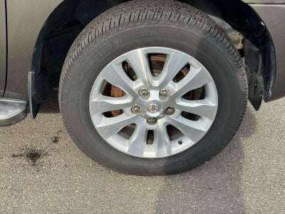 2010 Toyota Sequoia Platinum 5.7L V8