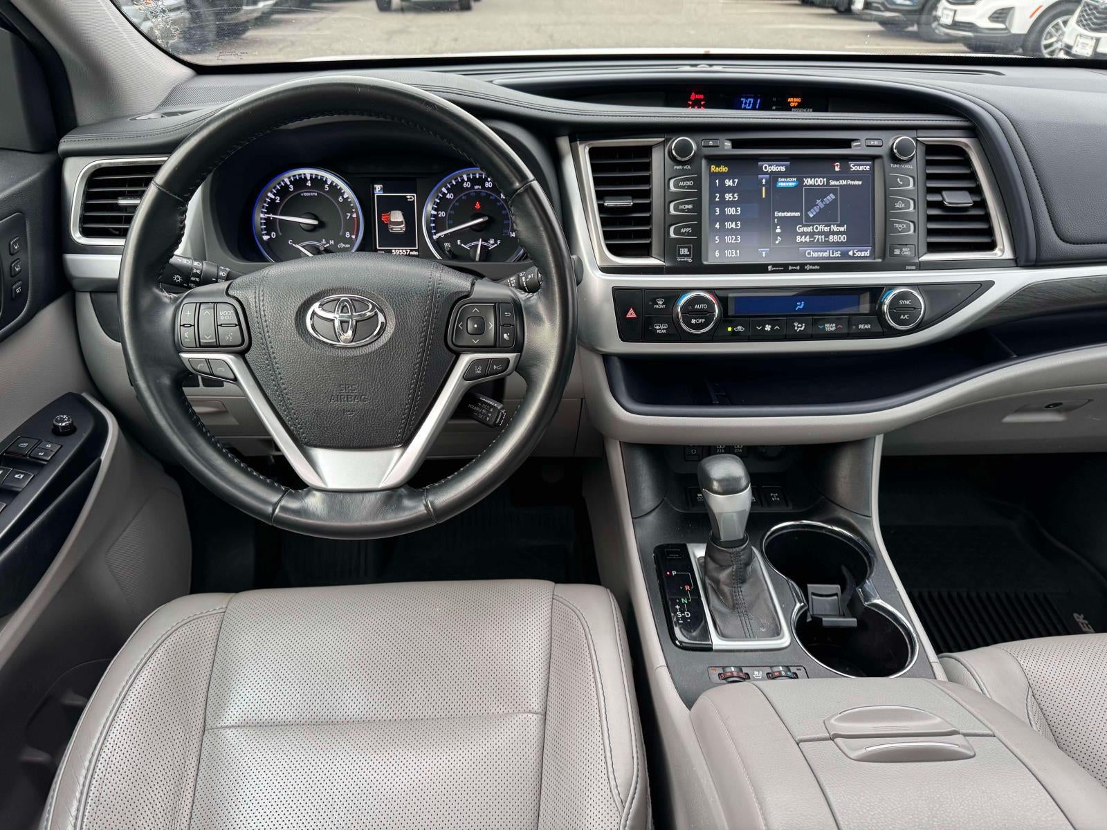 2017 Toyota Highlander Limited