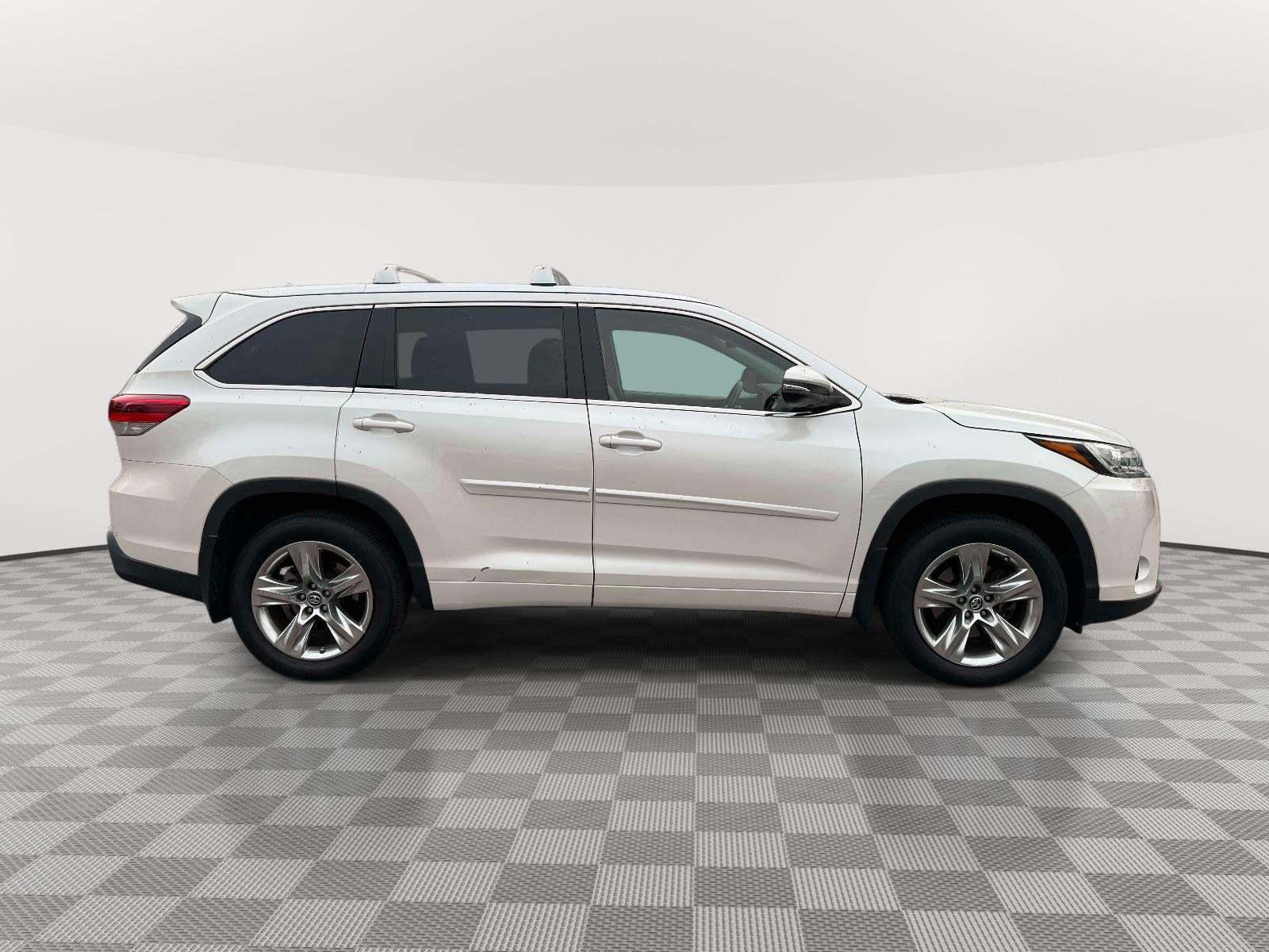 2017 Toyota Highlander Limited