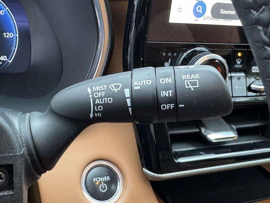 2024 Toyota Highlander Hybrid Platinum