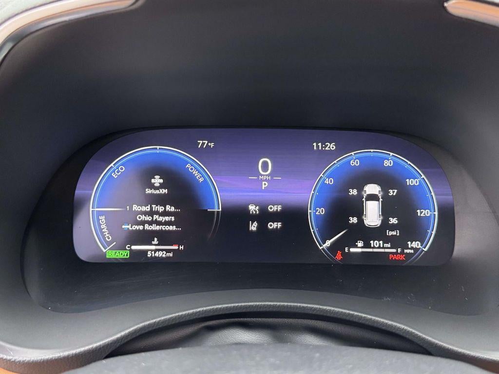 2024 Toyota Highlander Hybrid Platinum