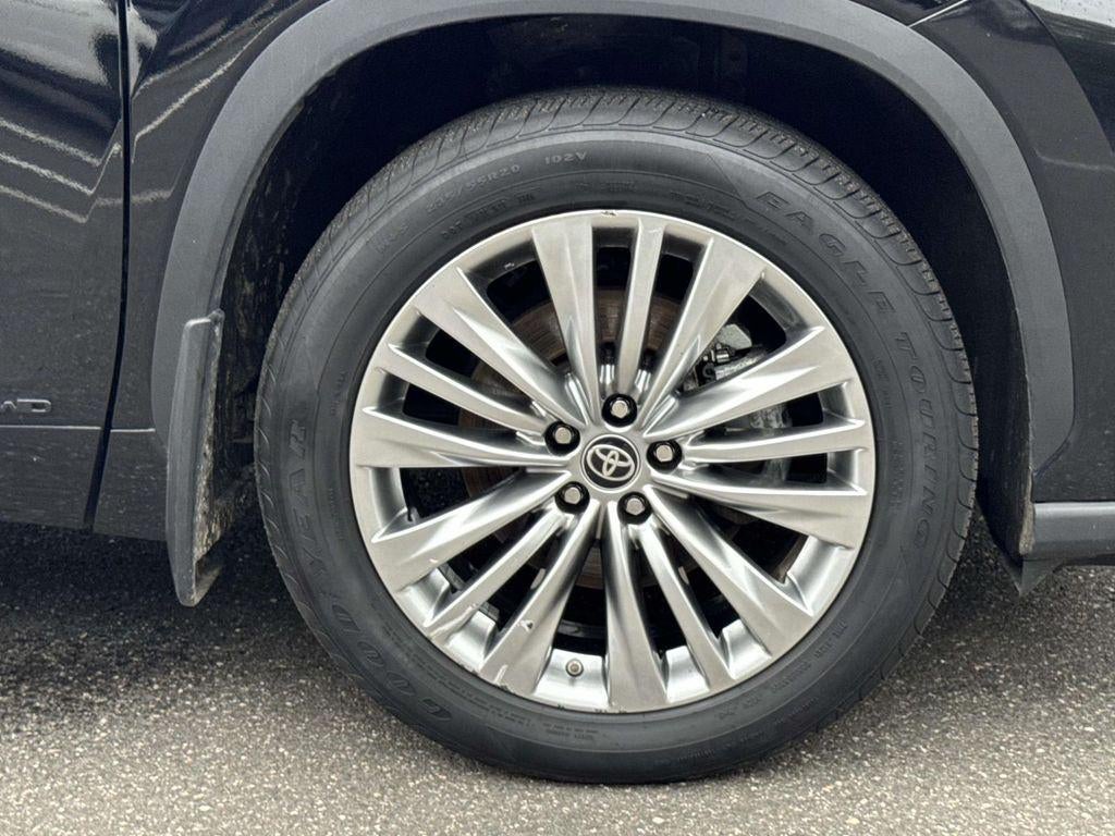 2024 Toyota Highlander Hybrid Platinum