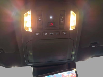 2025 Toyota Highlander Hybrid Platinum