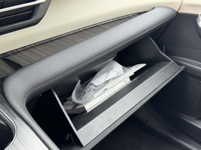2024 Toyota Sienna Platinum