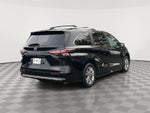 2022 Toyota Sienna Platinum