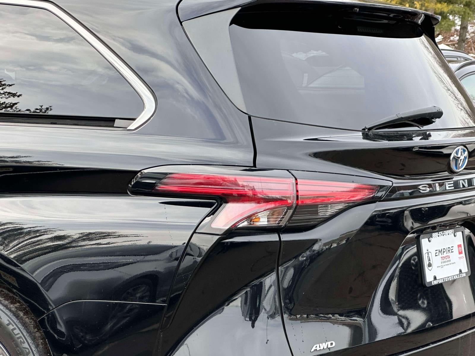 2022 Toyota Sienna Platinum