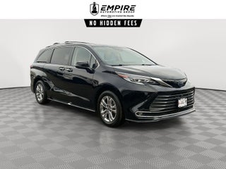 2022 Toyota Sienna Platinum