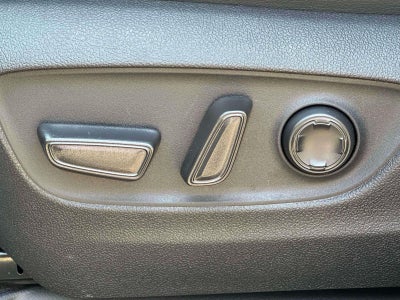 2025 Toyota Sienna Platinum