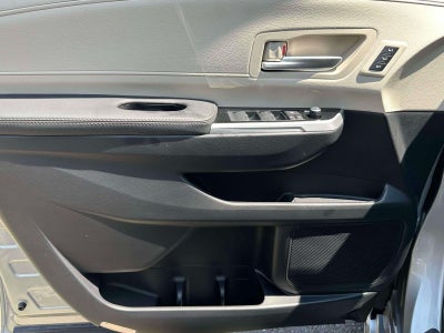 2025 Toyota Sienna Platinum
