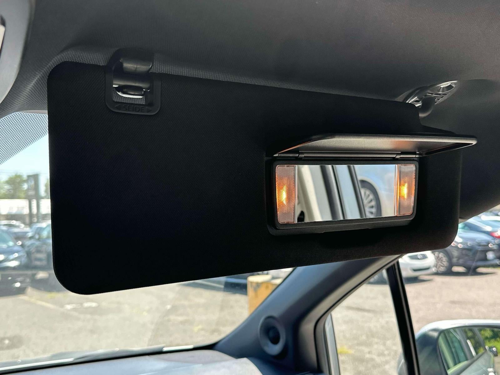 2025 Toyota Sienna Platinum