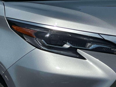 2025 Toyota Sienna Platinum