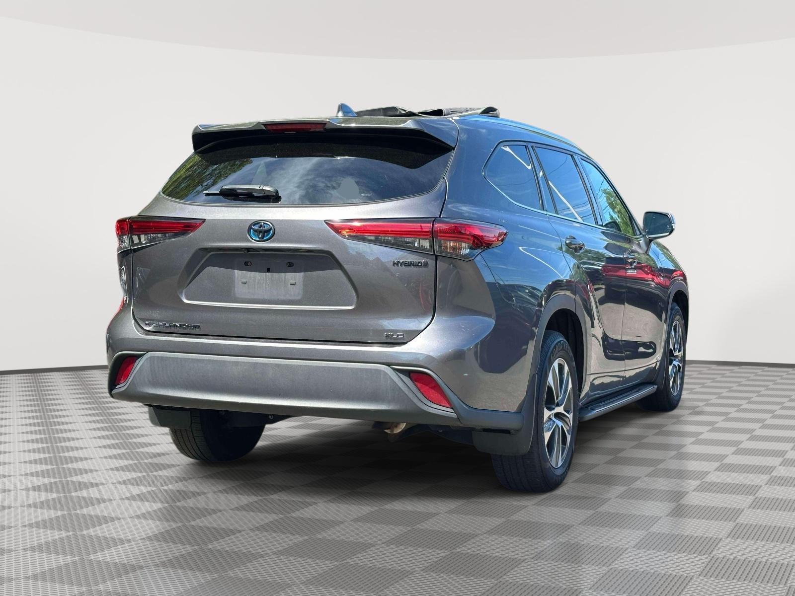 2021 Toyota Highlander Hybrid XLE