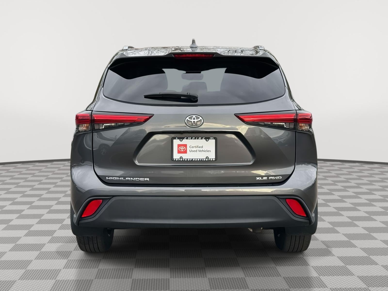 2021 Toyota Highlander XLE