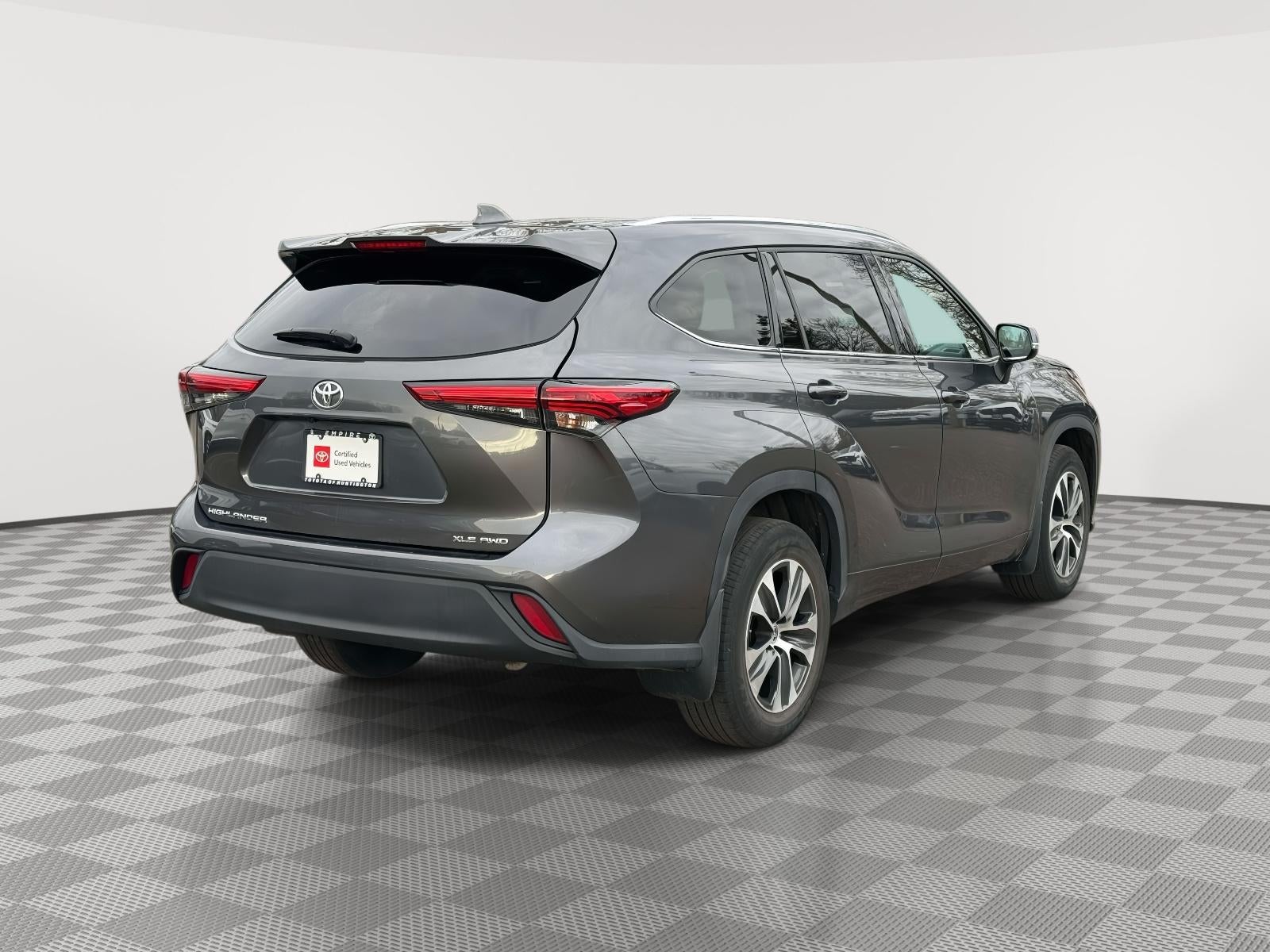 2021 Toyota Highlander XLE