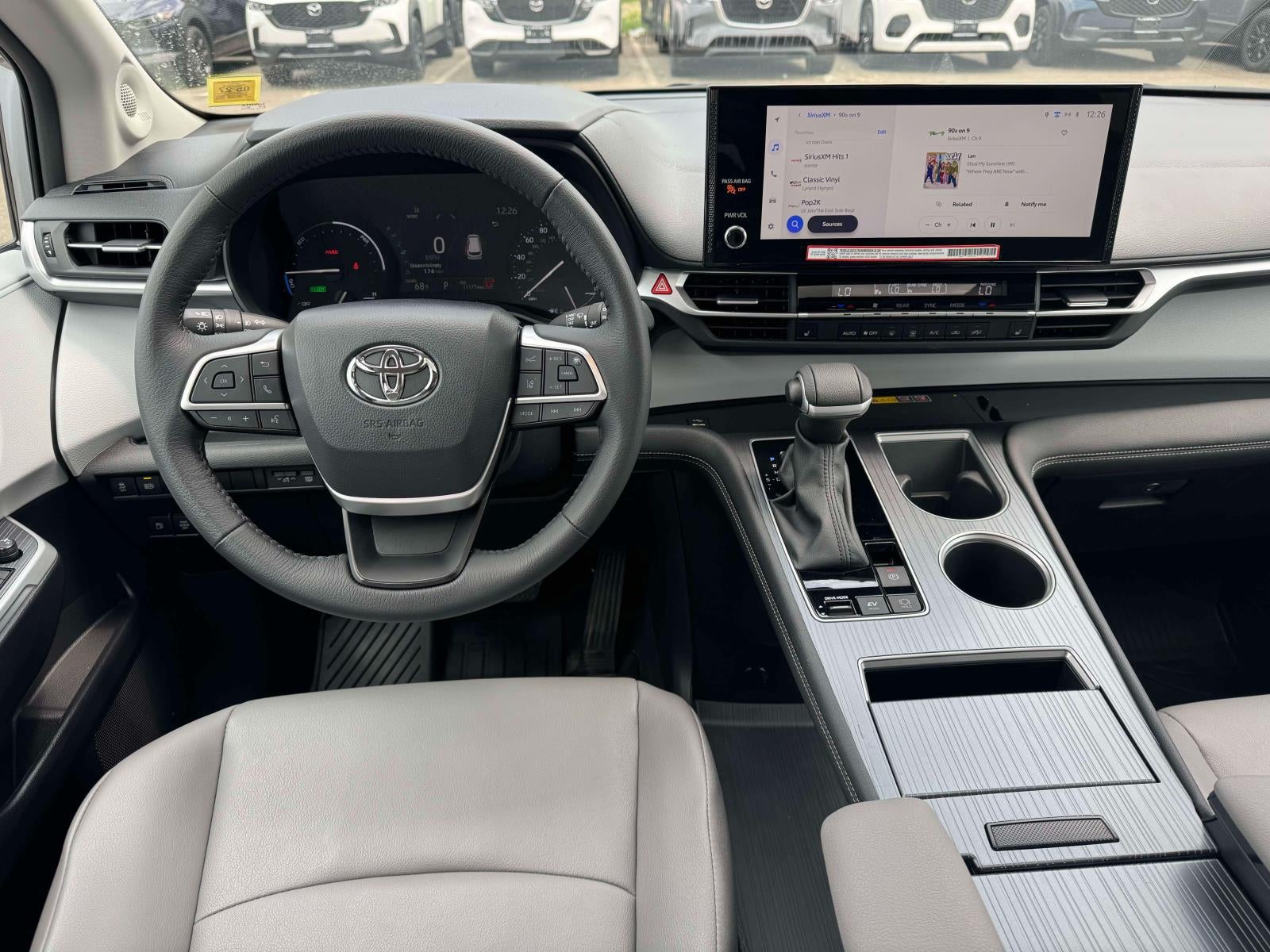 2025 Toyota Sienna XLE