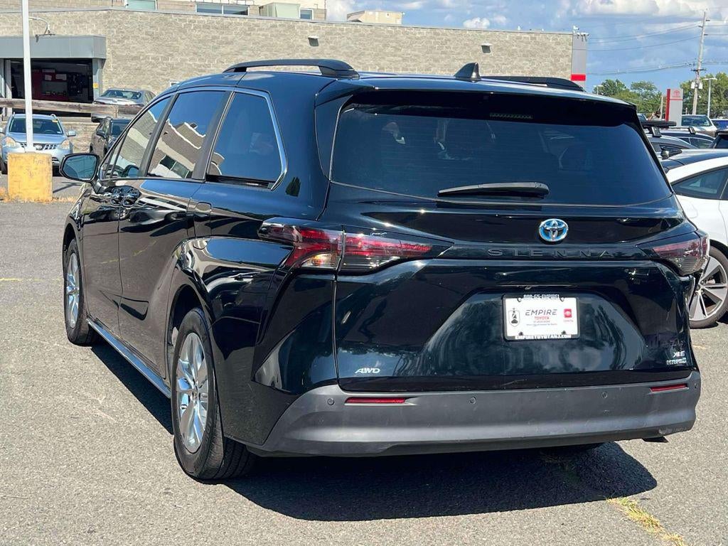 2024 Toyota Sienna XLE
