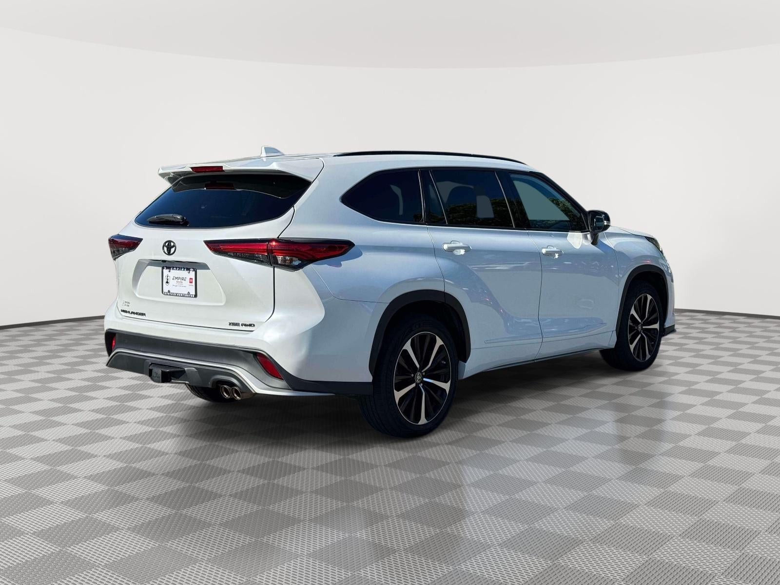 2022 Toyota Highlander XSE