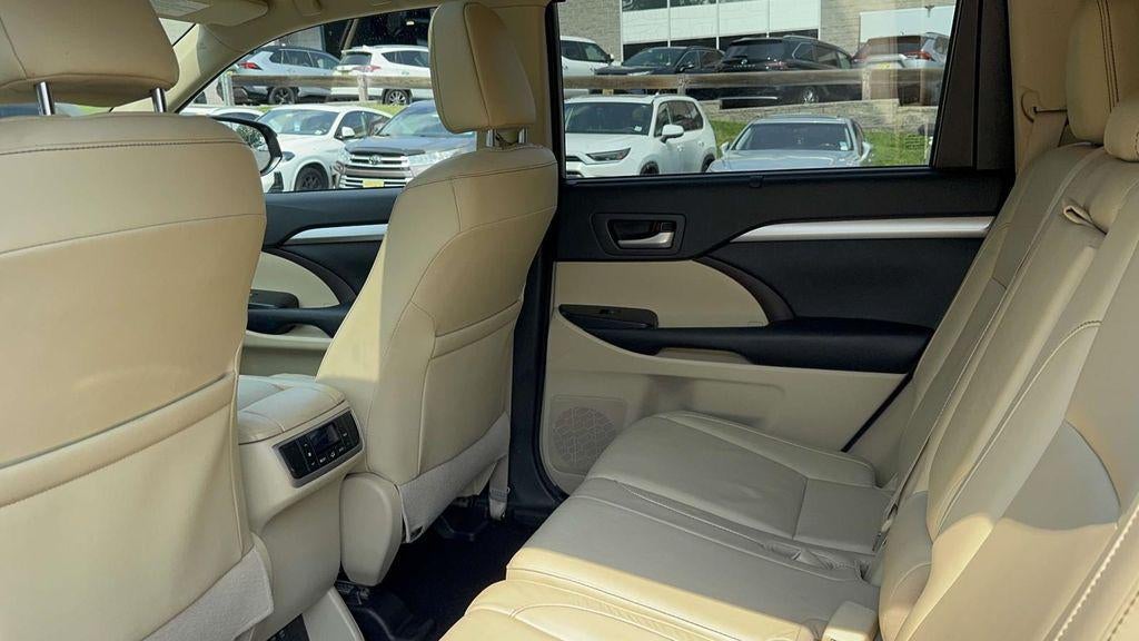 2017 Toyota Highlander XLE