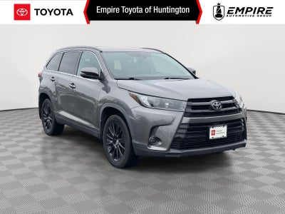 2019 Toyota Highlander SE