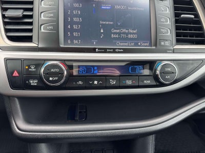 2019 Toyota Highlander SE