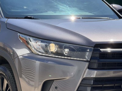 2019 Toyota Highlander SE