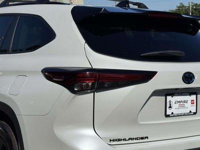2024 Toyota Highlander Hybrid XLE Nightshade