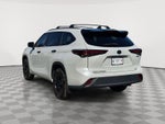 2024 Toyota Highlander Hybrid XLE Nightshade