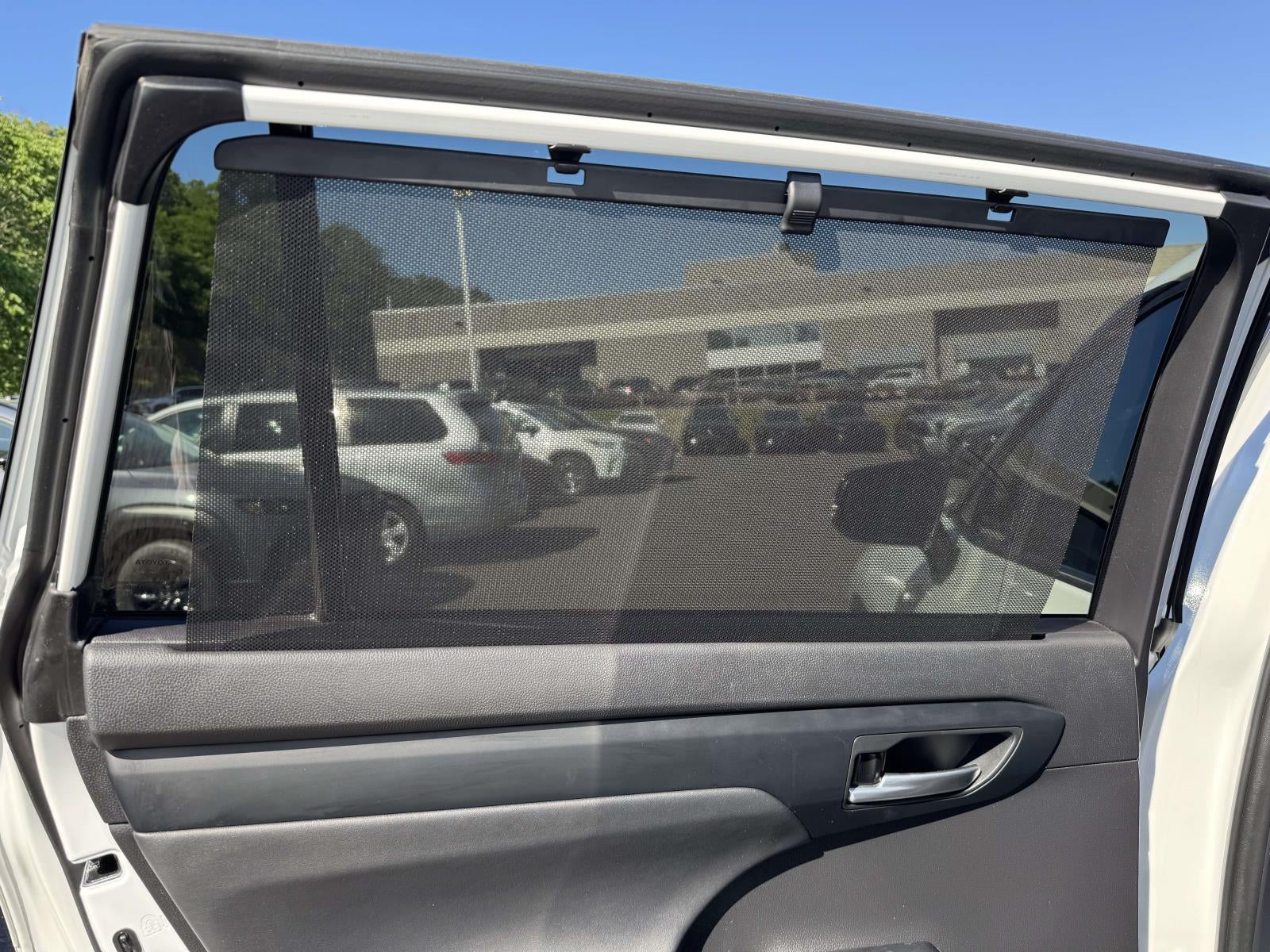 2024 Toyota Highlander Hybrid XLE Nightshade