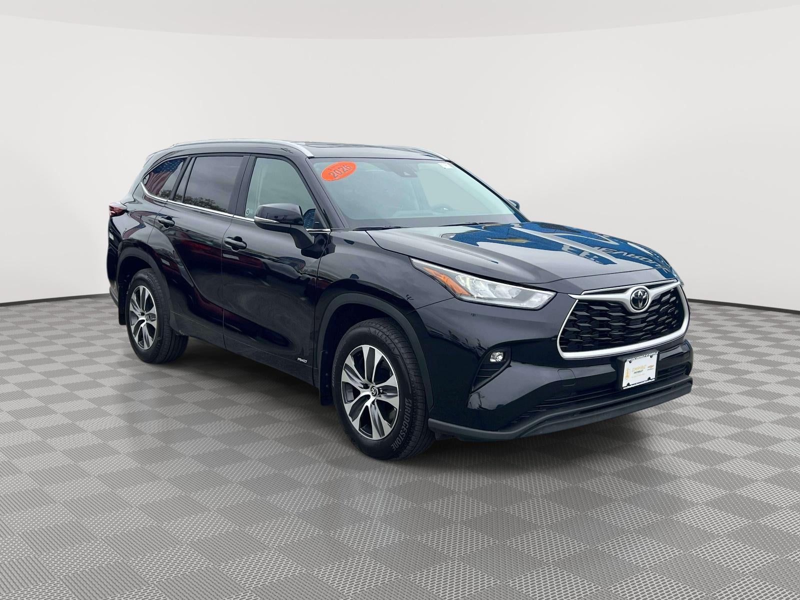 2026 Toyota Highlander Hybrid XLE AWD