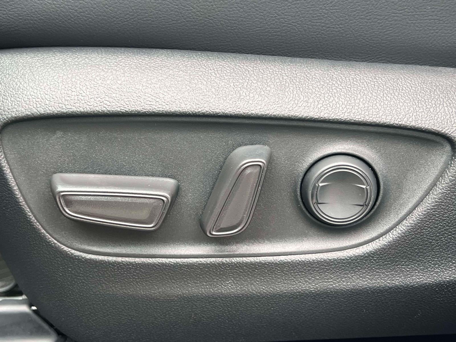 2026 Toyota Highlander Hybrid XLE AWD