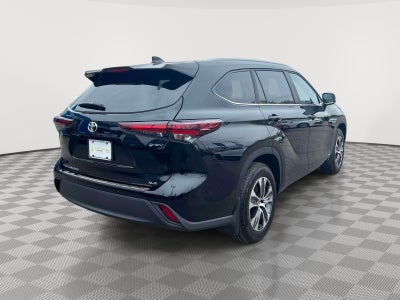 2026 Toyota Highlander Hybrid XLE AWD