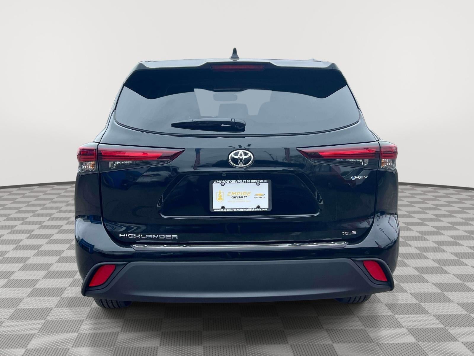 2026 Toyota Highlander Hybrid XLE AWD