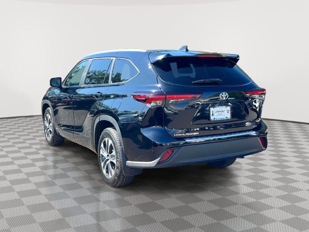 2026 Toyota Highlander Hybrid XLE