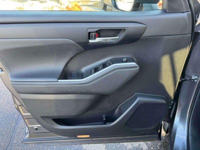 2024 Toyota Highlander Hybrid XLE