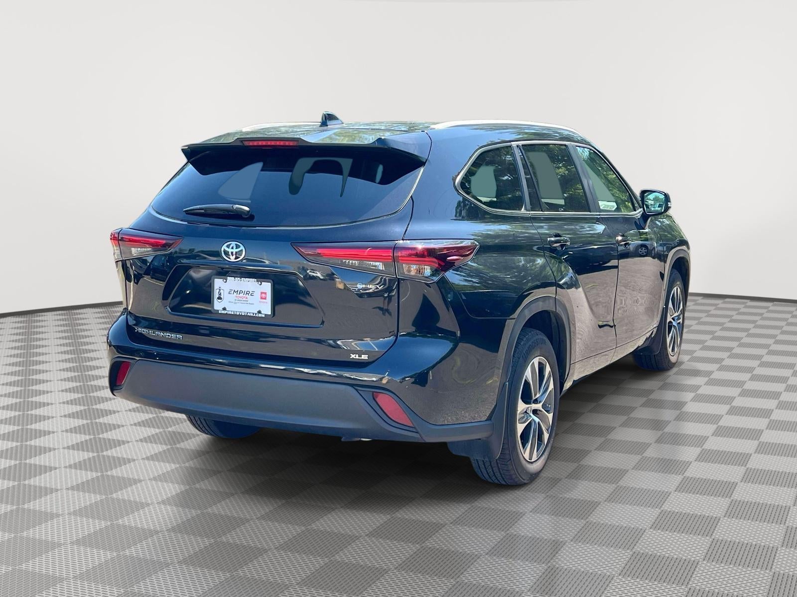 2026 Toyota Highlander Hybrid XLE