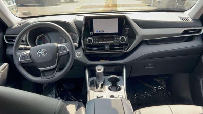 2026 Toyota Highlander Hybrid XLE