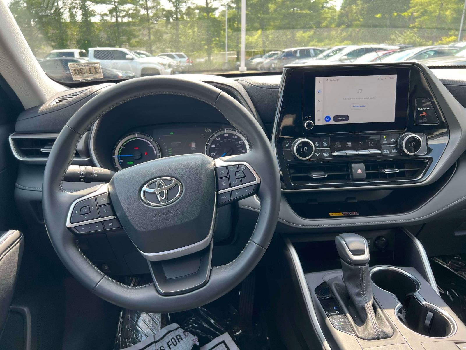 2026 Toyota Highlander Hybrid XLE