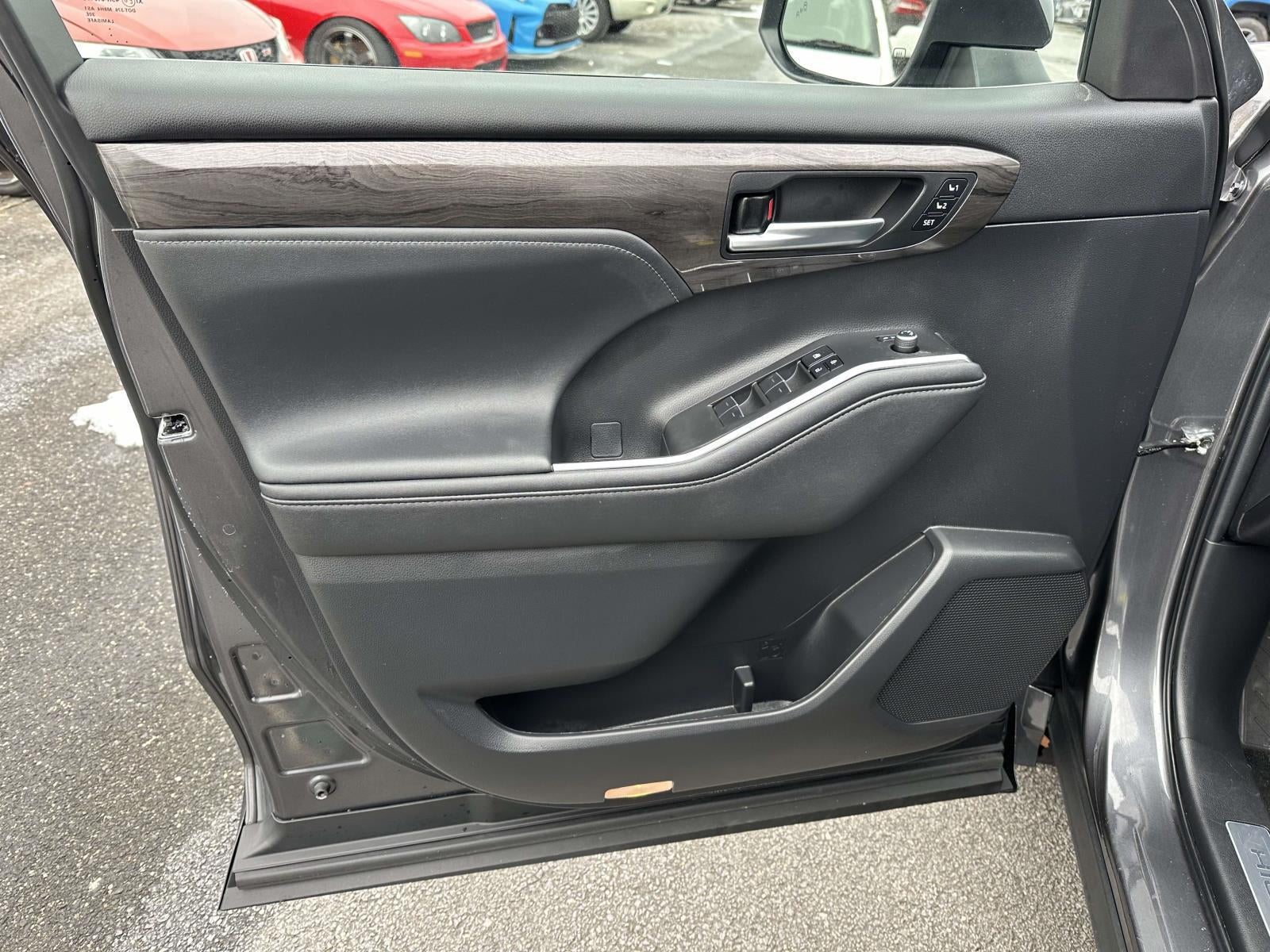 2023 Toyota Highlander Limited