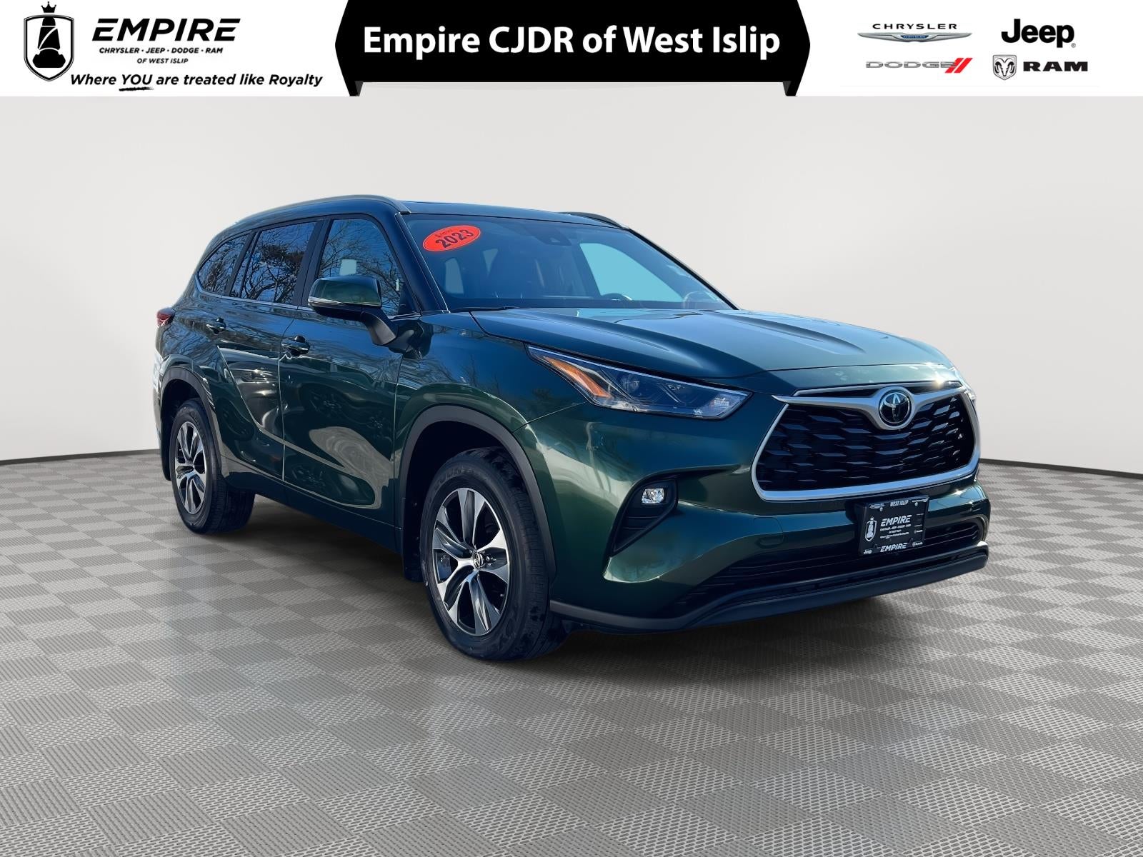 2023 Toyota Highlander XLE