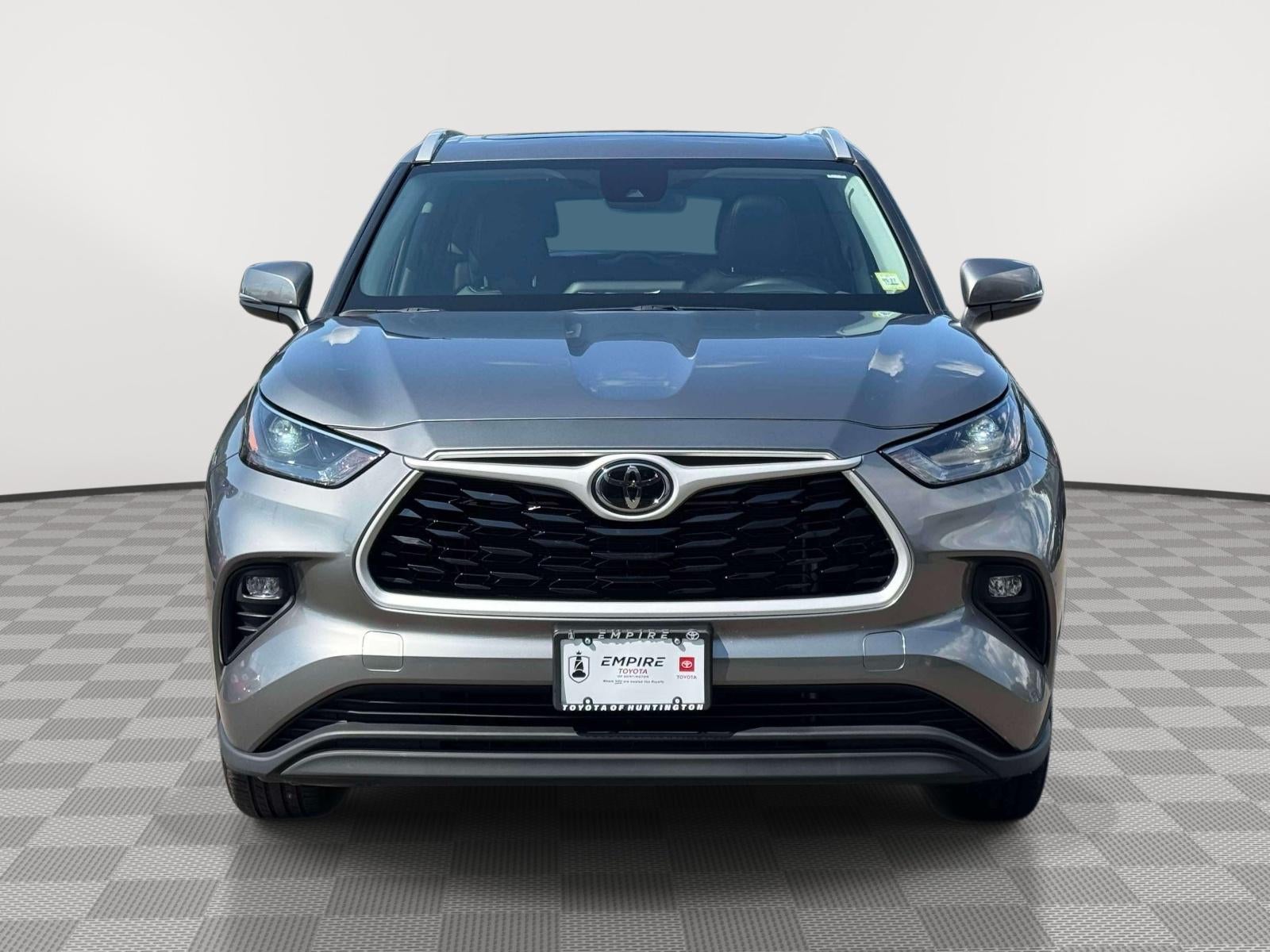 2025 Toyota Highlander XLE