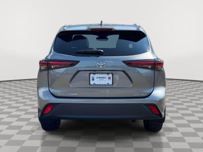 2025 Toyota Highlander XLE