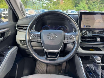 2023 Toyota Highlander Limited